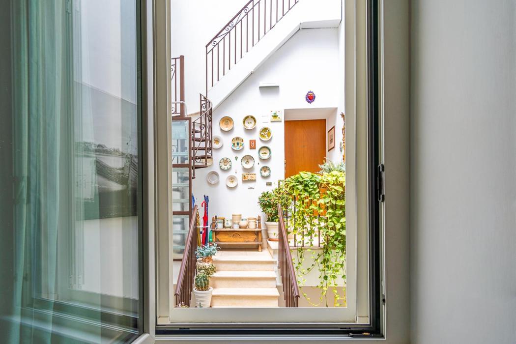 Terrazza Vallisa Bari Bagian luar foto