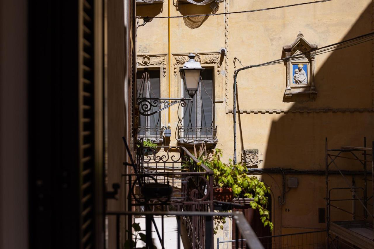 Terrazza Vallisa Bari Bagian luar foto